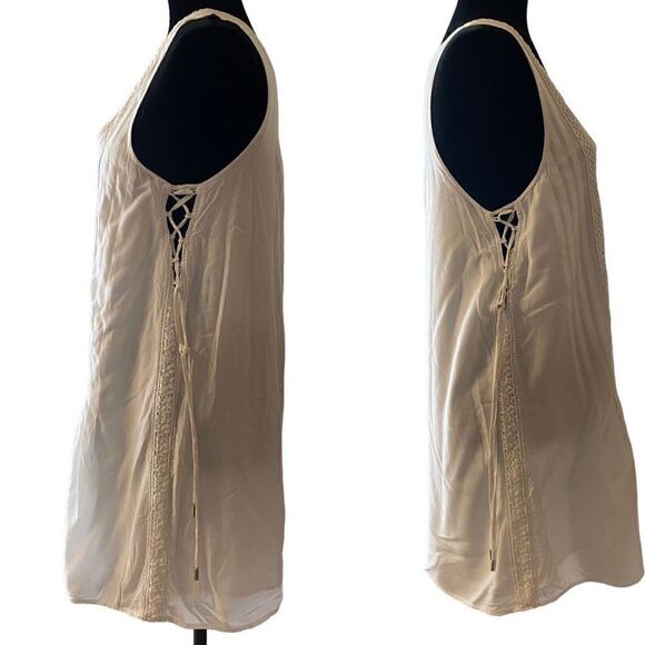 Victoria's Secret White Sleeveless Short Dress - Picture 3 of 10